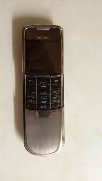 Лот: 10921607. Фото: 1. Nokia 8800. Кнопочные мобильные телефоны