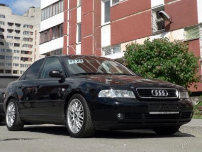 Лот: 88401. Фото: 1. Audi A4. Автомобили