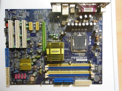 Лот: 5970004. Фото: 1. Материнская плата Foxconn 915A03-P-8KS... Материнские платы