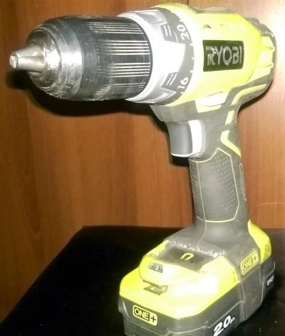 Лот: 10987783. Фото: 1. Дрель-шуруповерт RYOBI One+ RCD1802. Электроинструмент