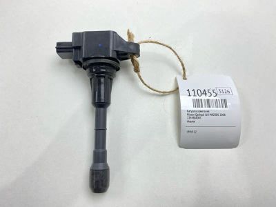Лот: 25282107. Фото: 1. Катушка зажигания Nissan Qashqai... Двигатель и элементы двигателя