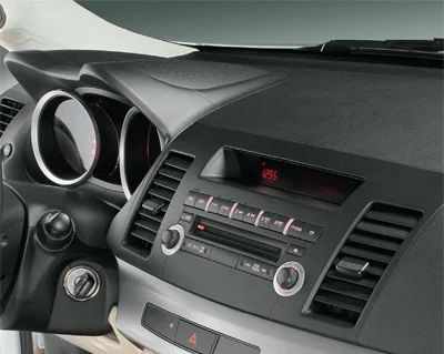 Лот: 4988703. Фото: 1. магнитола штатная lancer 10 Х. Автомагнитолы