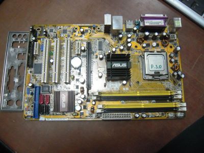 Лот: 10753847. Фото: 1. Материнская плата 775 ASUS P5LD2... Материнские платы