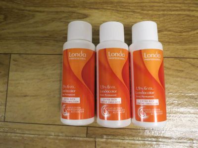 Лот: 4876781. Фото: 1. окислитель londa 1,9% 60 ml. Наращивание ресниц, волос