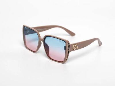 Лот: 21773795. Фото: 1. Очки Dolce &amp; Gabbana. Очки солнцезащитные