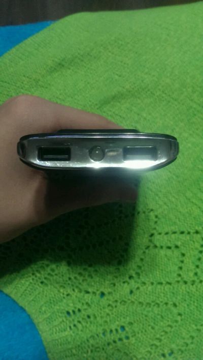 Лот: 11081383. Фото: 1. Power Bank. Внешние, портативные аккумуляторы для смартфонов (Power bank)