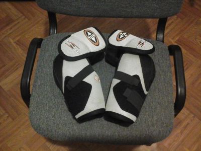 Лот: 4901594. Фото: 1. Защита логтей Easton Synergy 300... Защита тела