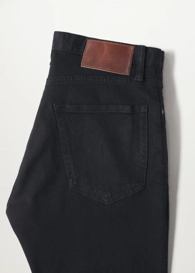 Лот: 19017463. Фото: 1. Джинсы Mango Tom tapered fit. Брюки, джинсы, шорты