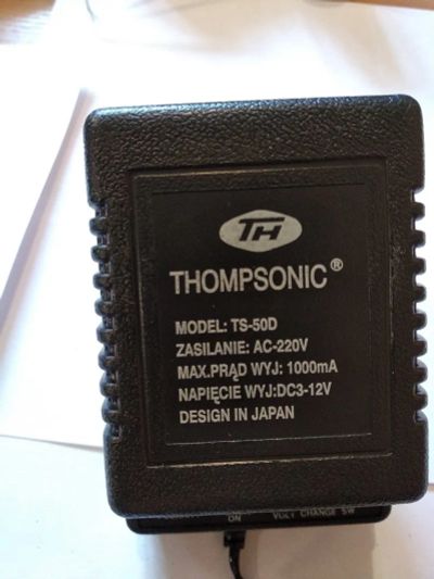 Лот: 25406511. Фото: 1. Блок питания Thompsonic TS-50D. Зарядные устройства, блоки питания для бытовой техники