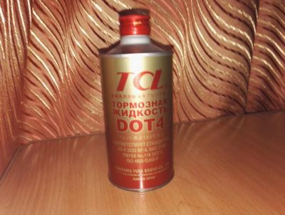 Лот: 8061455. Фото: 1. Жидкость тормозная DOT-4, 355мл... Масла, жидкости