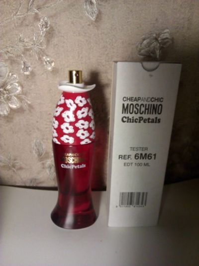 Лот: 16095338. Фото: 1. Туалетная вода Moschino,оригинал... Женская парфюмерия