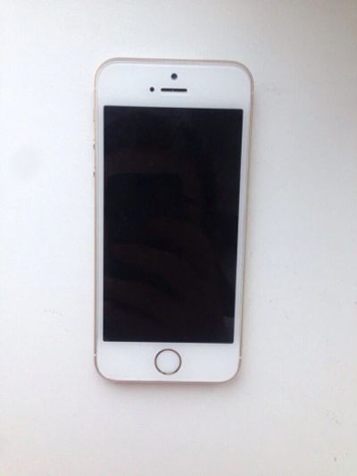 Лот: 5198264. Фото: 1. IPhone 5s gold. Обмен на iPhone... Смартфоны