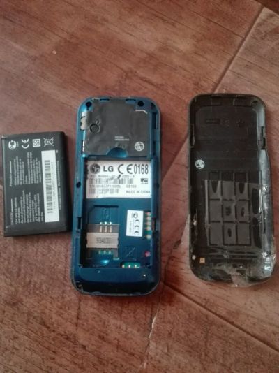 Лот: 11253779. Фото: 1. LG GB109. Кнопочные мобильные телефоны