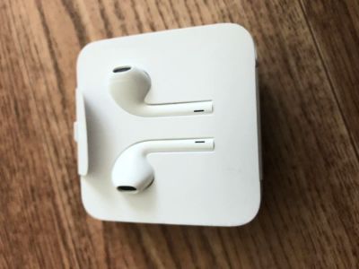 Лот: 11242358. Фото: 1. Наушники гарнитура Apple EarPods... Красноярск