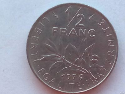 Лот: 18547447. Фото: 1. Монета Франции 1/2 франка. Европа