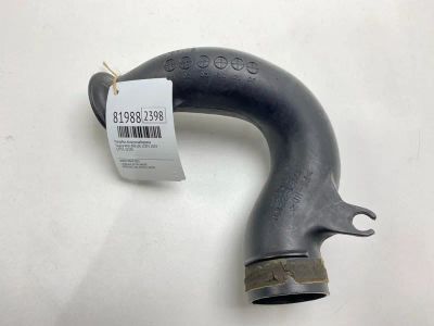 Лот: 21559324. Фото: 1. Патрубок воздухозаборника Toyota... Двигатель и элементы двигателя
