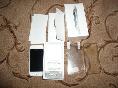 Лот: 3649952. Фото: 1. Продам телефон iPhone 5 16Gb... Смартфоны
