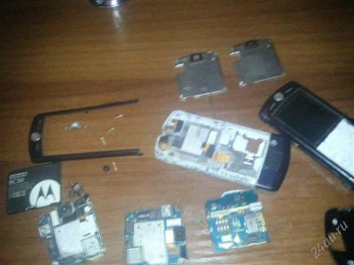 Лот: 905191. Фото: 1. (motorola l7e-и motorola l7) в... Кнопочные мобильные телефоны