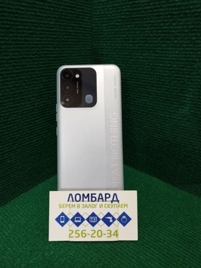 Лот: 20823421. Фото: 1. Смартфон Tecno Spark 8C(2379К). Смартфоны