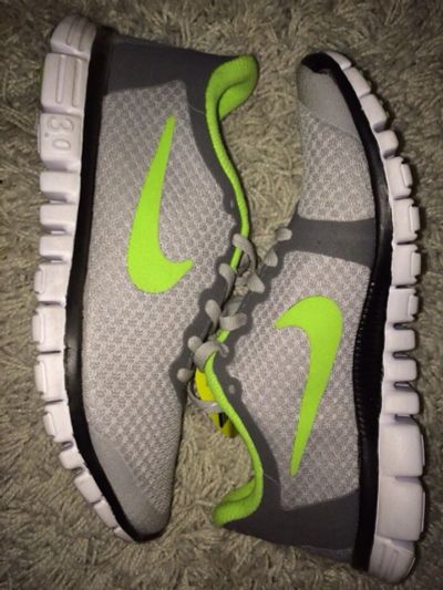 Лот: 3977839. Фото: 1. Nike Free Run 3.0 салат. Кеды, кроссовки, слипоны
