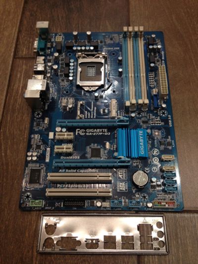 Лот: 14789133. Фото: 1. Материнская плата LGA1155 GA-Z77P-D3... Материнские платы