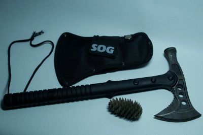 Лот: 8949051. Фото: 1. Томагавк туристический топор SOG... Ножи, топоры