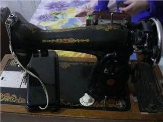 Лот: 169146. Фото: 1. Швейная машинка. Другое (бытовая техника)