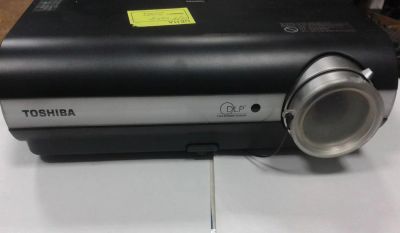 Лот: 9270286. Фото: 1. Проектор Toshiba TDP-T45 (Показывает... Проекторы