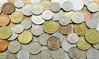 Лот: 10455921. Фото: 1. 20 монет стран Мира - одним лотом... Наборы монет