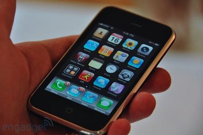 Лот: 3577923. Фото: 1. iPhone 3GS 8GB Black (можно обмен... Кнопочные мобильные телефоны