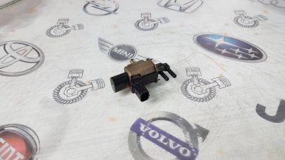 Лот: 23586288. Фото: 1. Вакуумный клапан Mazda Axela LF-DE... Другое (автозапчасти)