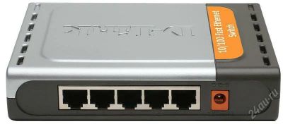 Лот: 2169811. Фото: 1. D-Link 5-port 10/100Mbps switch... Маршрутизаторы (роутеры)