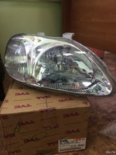 Лот: 2013221. Фото: 1. Фара правая HONDA CIVIC (10.95-03... Оптика и освещение
