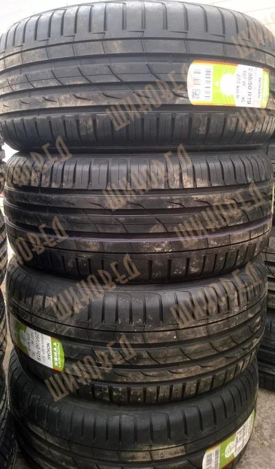Лот: 5372056. Фото: 1. Шины 255/50 R19 Nokian Hakka Black... Шины