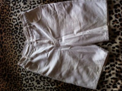 Лот: 4614520. Фото: 1. шорты джинс. Брюки, джинсы, шорты