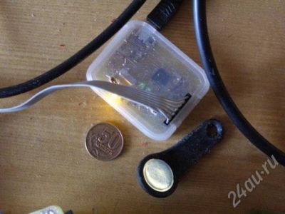 Лот: 650569. Фото: 1. USB программатор SPI микроконтролеров... Самоделки