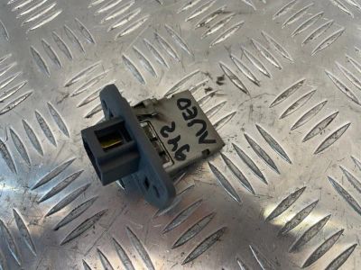 Лот: 23276233. Фото: 1. реостат печки Chevrolet Aveo T250. Двигатель и элементы двигателя