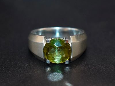 Лот: 20984186. Фото: 1. Кольцо с камнем Турмалин Верделит... Кольца, перстни