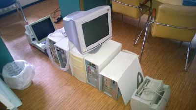 Лот: 7222788. Фото: 1. Кучка старых системников, два... Компьютеры в сборе