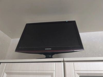 Лот: 25805904. Фото: 1. Монитор Samsung t240hd. ЖК-мониторы