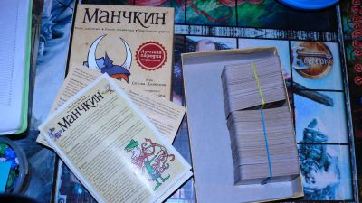 Лот: 9127215. Фото: 1. Настольная игра Манчкин классический... Детские настольные игры