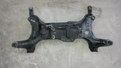Лот: 5809786. Фото: 1. Балка. Подрамник Toyota Gaia ACM10... Ходовая, подвеска, рулевое управление