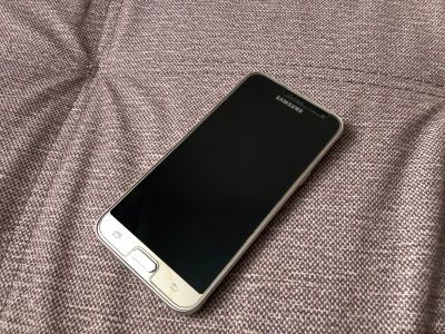 Лот: 17190028. Фото: 1. Samsung Galaxy J3 (SM-J320F) 2... Смартфоны