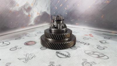 Лот: 23588480. Фото: 1. Дифференциал Mazda MPV GY-DE GA08-27-51XB. Трансмиссия