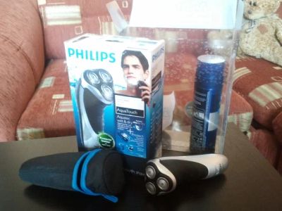 Лот: 2981236. Фото: 1. Электробритва Philips AguaTach... Укладка и стрижка волос, бритьё, эпиляция
