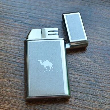 Лот: 7106956. Фото: 1. зажигалка Кэмэл, CAMEL. Зажигалки, спички, пепельницы