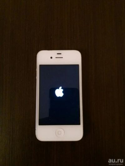 Лот: 8510087. Фото: 1. Iphone 4S 8GB. Смартфоны