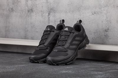 Лот: 12686598. Фото: 1. Кроссовки Adidas Marathon (7075... Кеды, кроссовки, слипоны