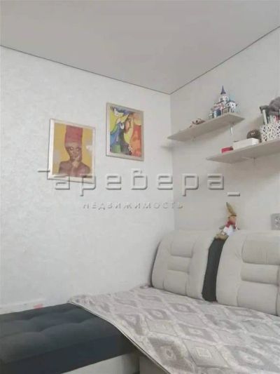 Лот: 20017864. Фото: 1. комната на ул. Воронова - 47. Квартиры, студии