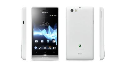 Лот: 9552606. Фото: 1. Бюджетный смартфон Sony xperia... Смартфоны